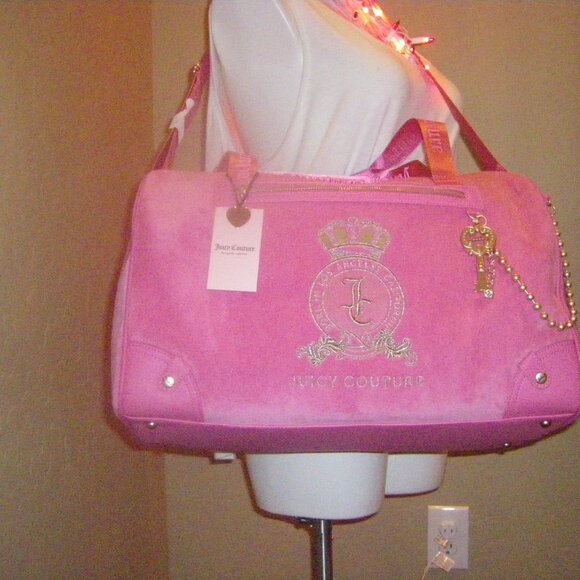 Juicy Couture Exclusive Love Potion Classic Juicy Lover Weekender Bag NWT - Picture 14 of 16